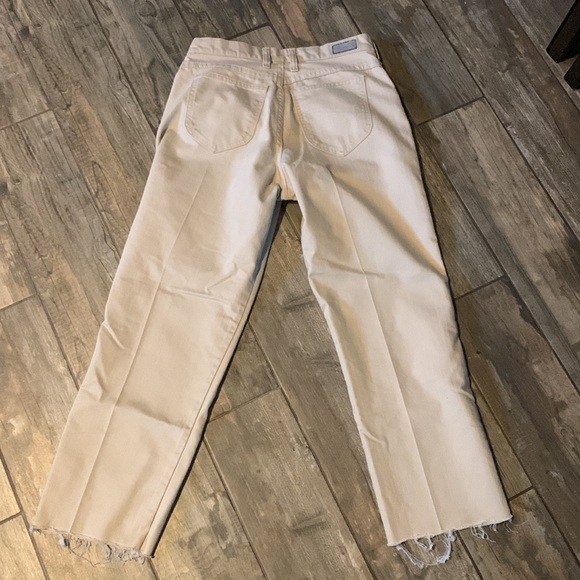 Lee Relaxed Straight Leg At The Waist Cream Pants - Picture 3 of 3